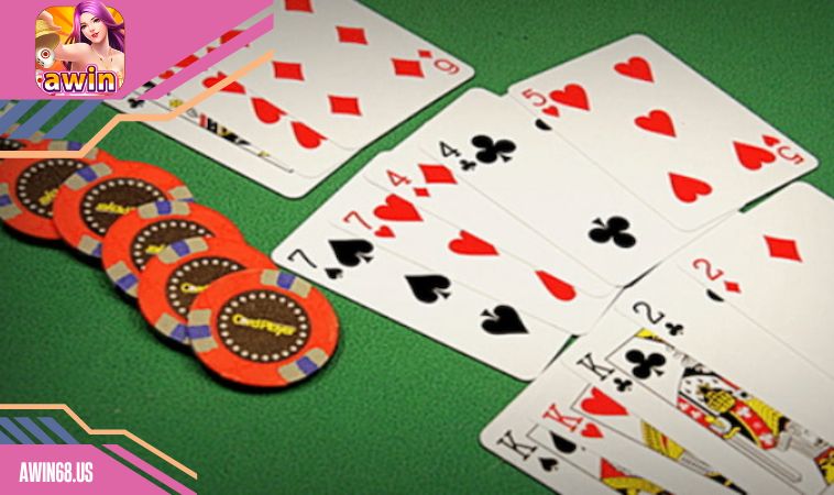 Tuyệt tác khó bỏ qua gọi tên Mậu Binh cổng game Awin68